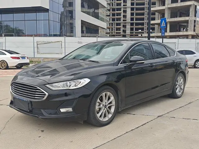 Ford Mondeo EcoBoost 180 fashion type