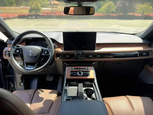 Lincoln Flying home 3.0T V6 four-wheel drive Executive Edition