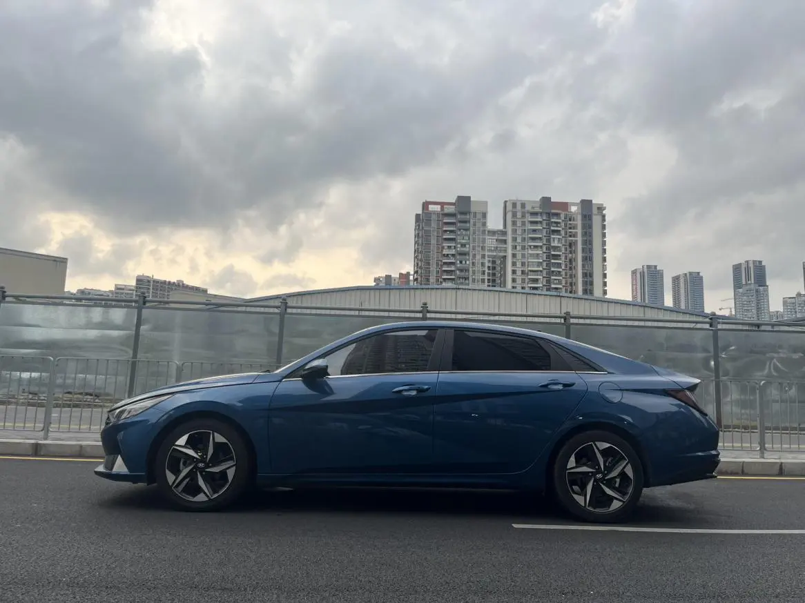 Hyundai Elantra 1.5L CVT GLX Elite Edition