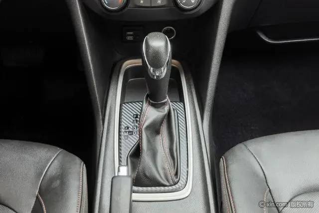Chevrolet Cruze RS 330T Automatic Fun Version