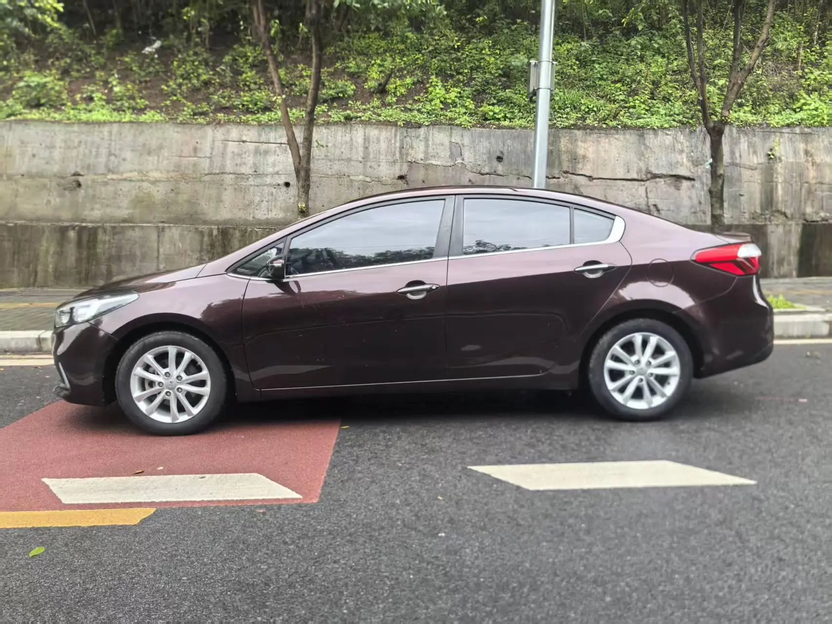 Kia Kia K3 1.6L automatic GLS