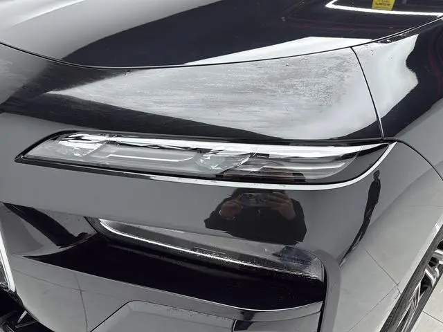 BMW BMW i7 eDrive50L Exclusive M Sports Suit