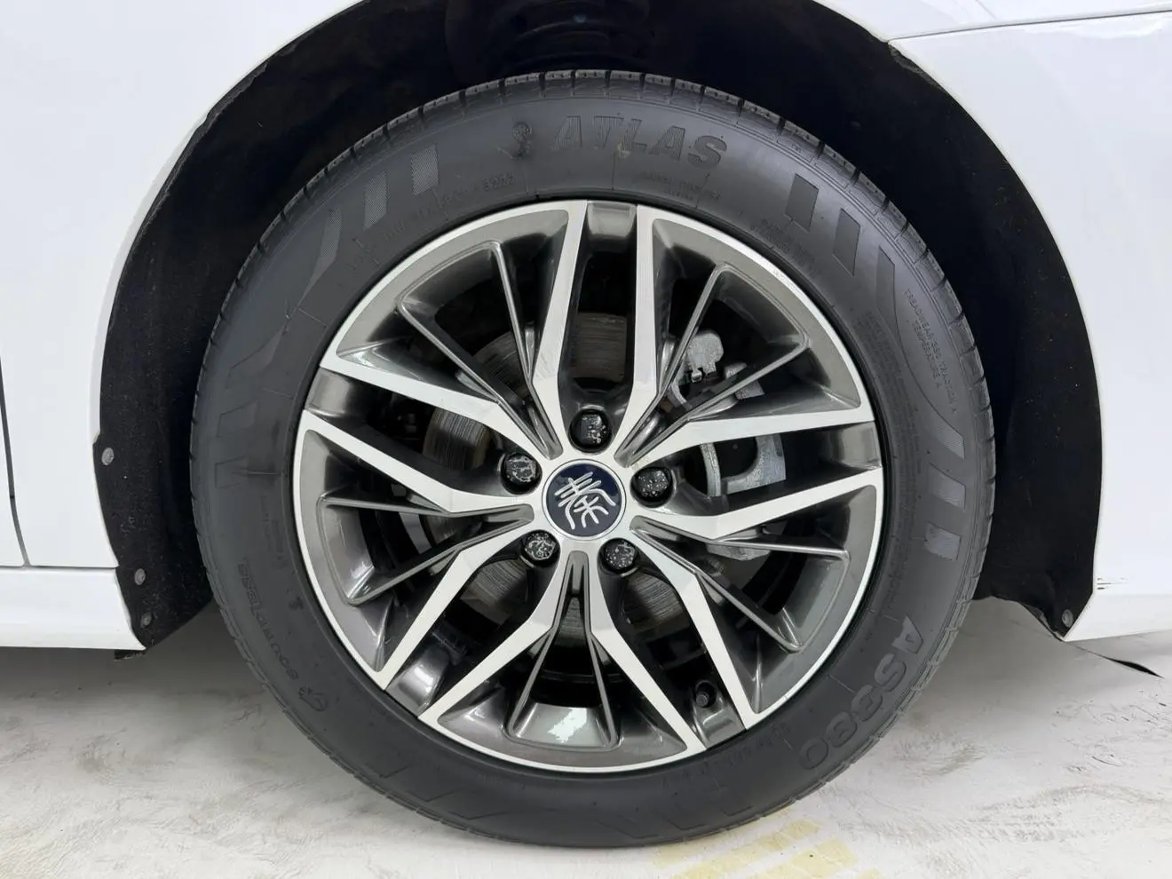 BYD Qin PLUS DM DM-i 55KM flagship type