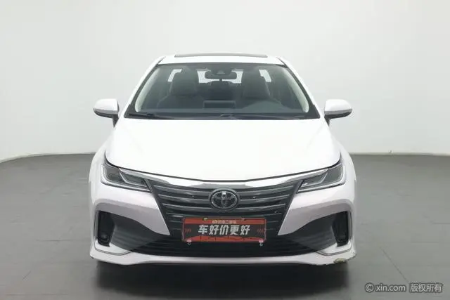 TOYOTA Asian lion 2.0L Premium Edition