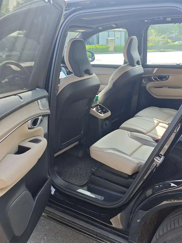 Volvo Volvo XC90 PHEV E-drive hybrid T8 Long battery life Zhizun Deluxe Edition 7 Seats