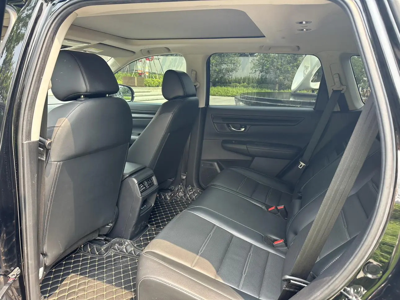 Honda Honda CR-V 240TURBO CVT two-wheel drive Fengshang 5-seater version