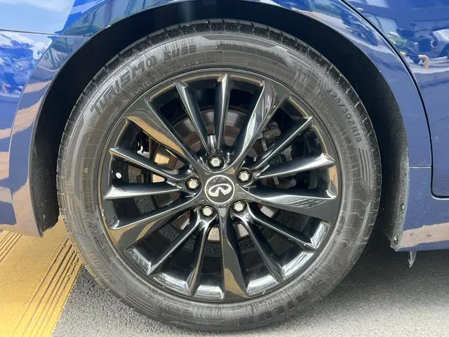 Infiniti Infiniti Q50L 2.0T Premium Version Country VI