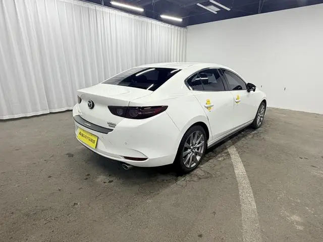 Mazda Mazda 3 Angkesaila 2.0L automatic quality elegant version