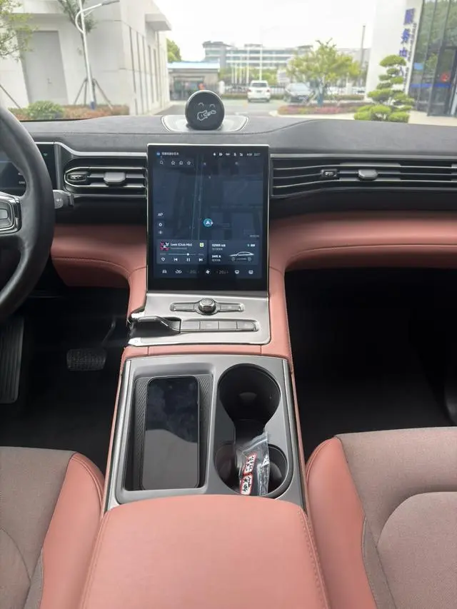 NIO Nio EC6 615KM performance version