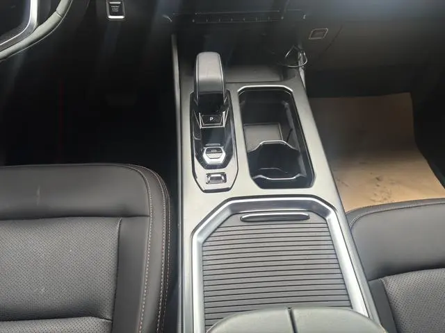 Geely Haoyue L 2.0TD DCT Flagship