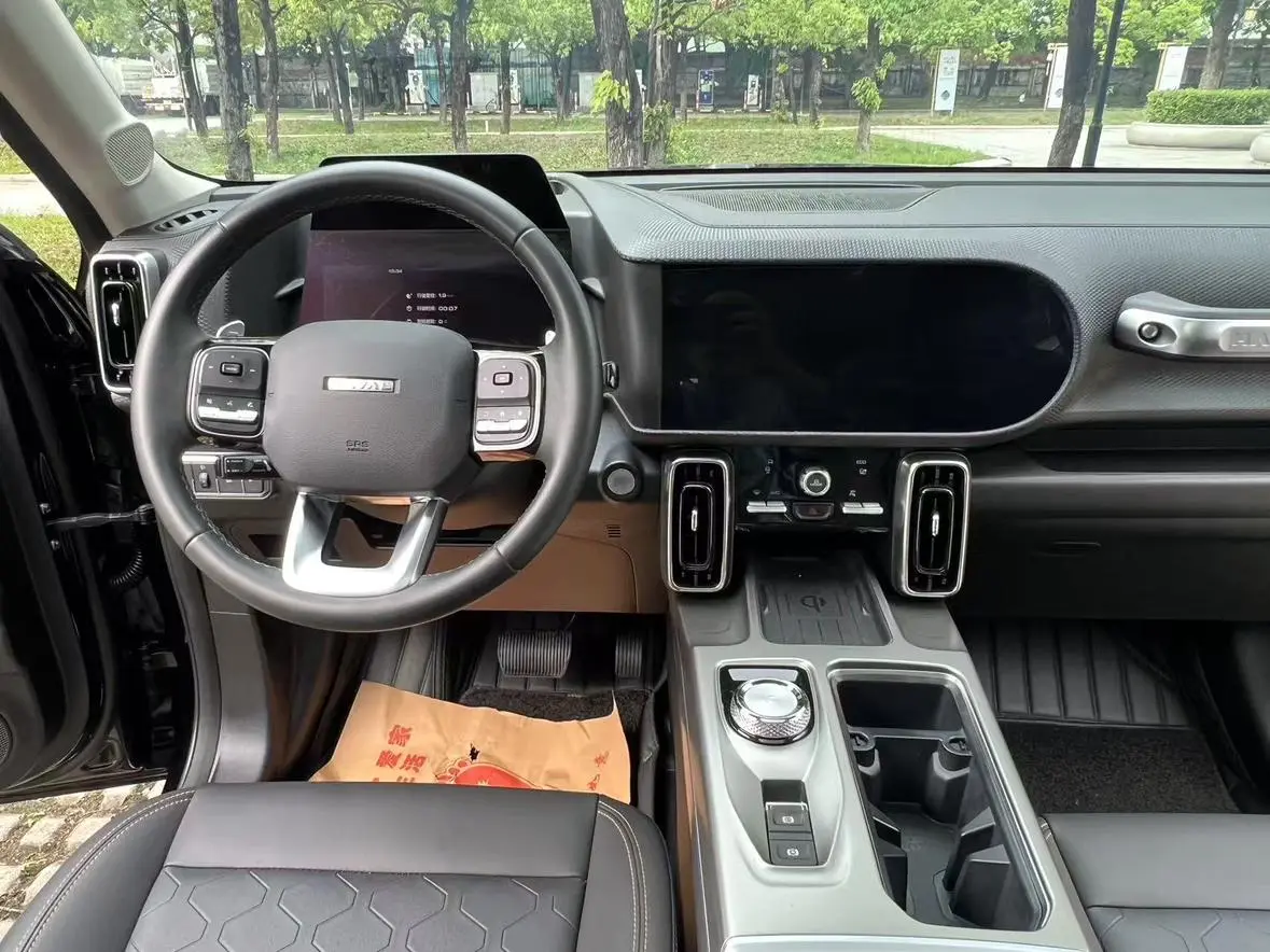 Haval Haval Big Dog 1.5T two-wheel drive side shepherd version