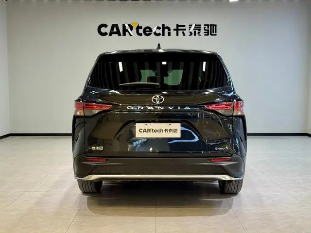 TOYOTA Grevia Smart electric hybrid dual engine 2.5L two-wheel drive comfort version