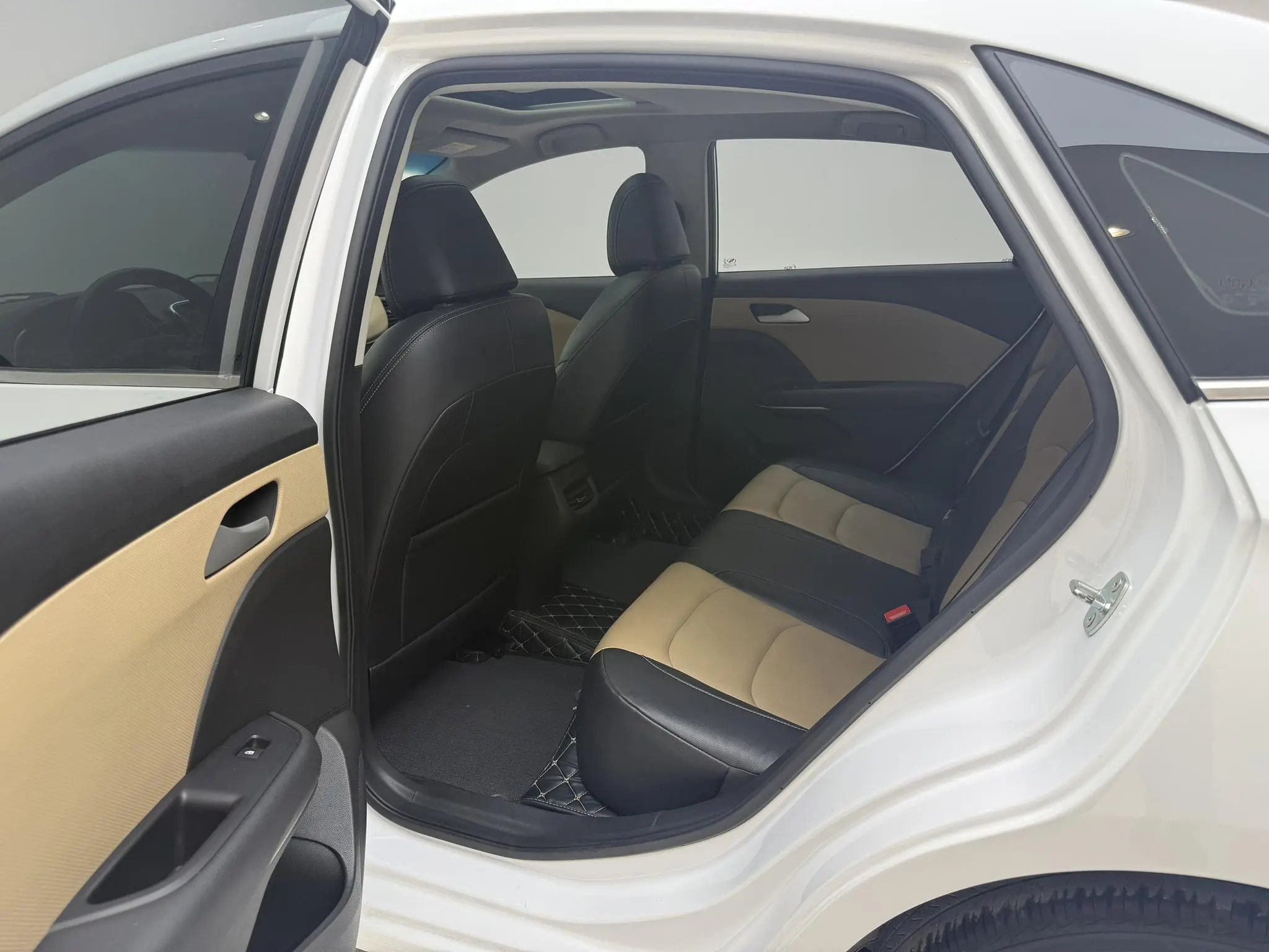 Chevrolet Cruze 320 Automatic Yuechang Version