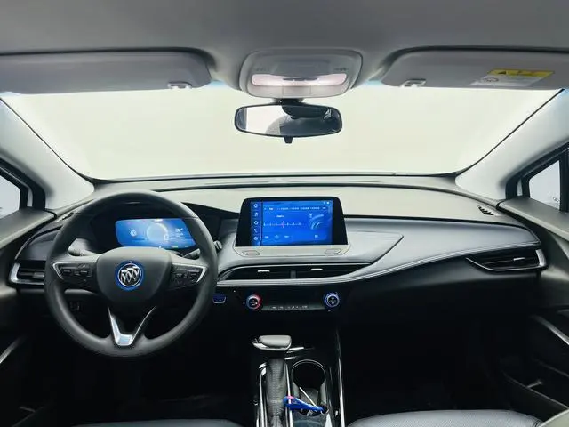 Buick Slightly blue 6 430km Comfort Edition