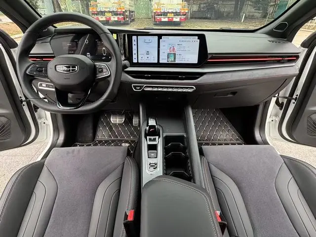 Geely Binrui Binrui COOL 1.5T DCT switch Version