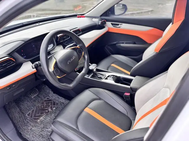Dongfeng Fengshen Yi Hyun Mach Version 1.5L Automatic Glory Version