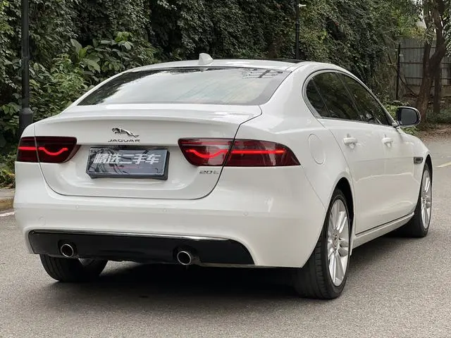 Jaguar Jaguar XEL 2.0T 200PS Premium Edition