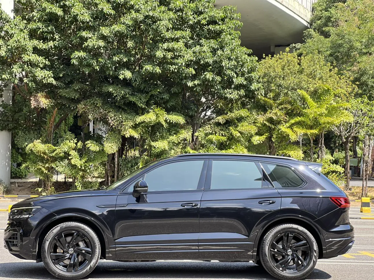Volkswagen Touareg 3.0 TSI Ruixiang Edition Yao Black Sports Suit