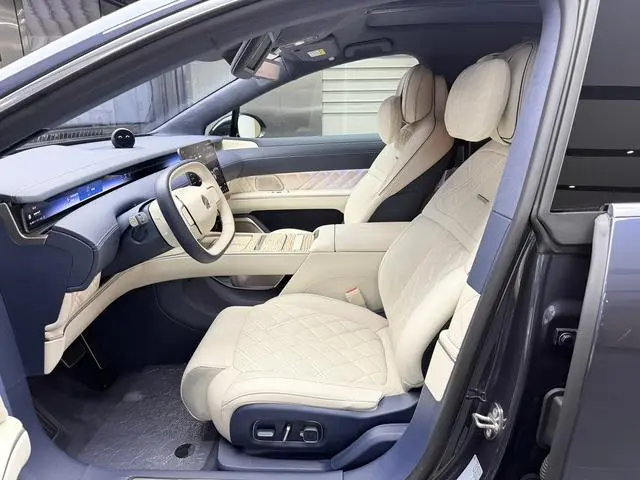 NIO Nio ET9 102kWh Signature Edition