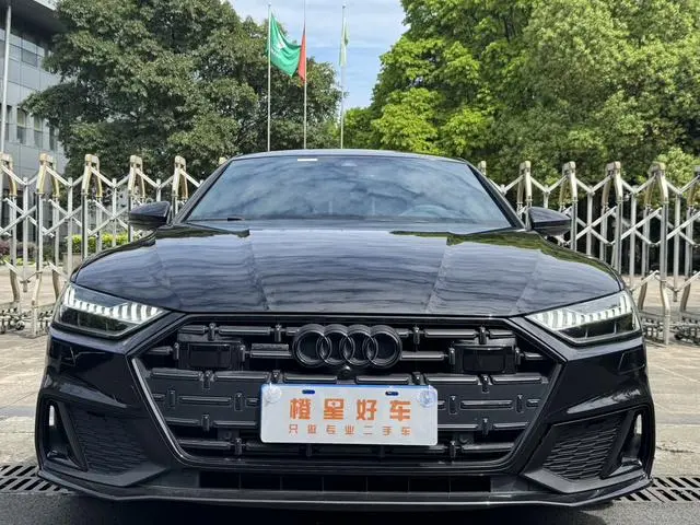Audi Audi A7L 45 TFSI quattro S-line wind knight