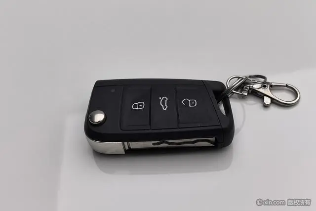 Volkswagen Polo Plus 1.5L Automatic Panoramic Enjoy Edition