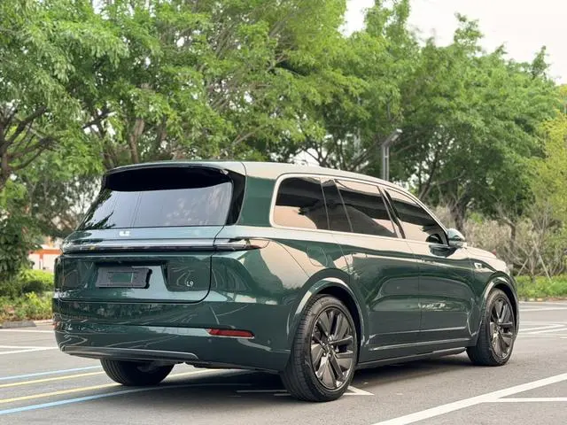 Li Auto Ideal L9 Max version