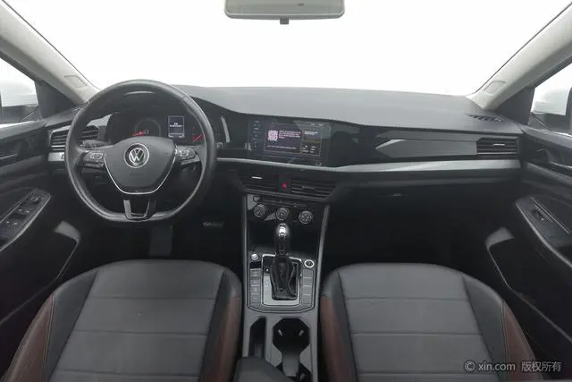 Volkswagen Bora 280TSI DSG Elite Smart Edition