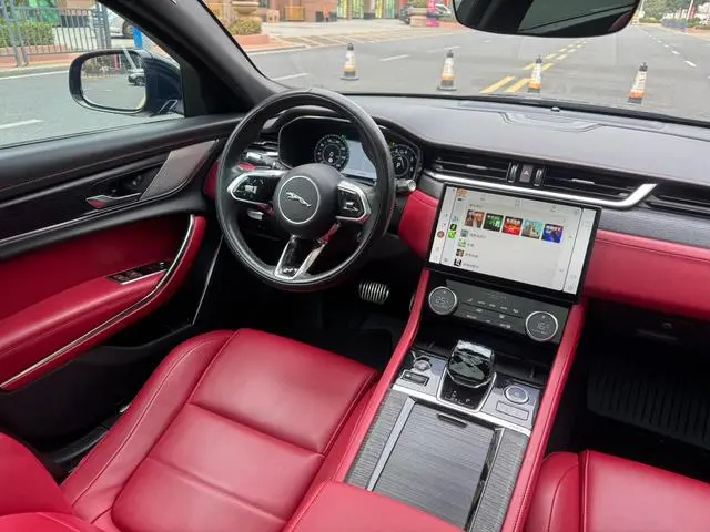 Jaguar Jaguar XFL 2.0T P250 four-wheel drive Yao Black sports edition