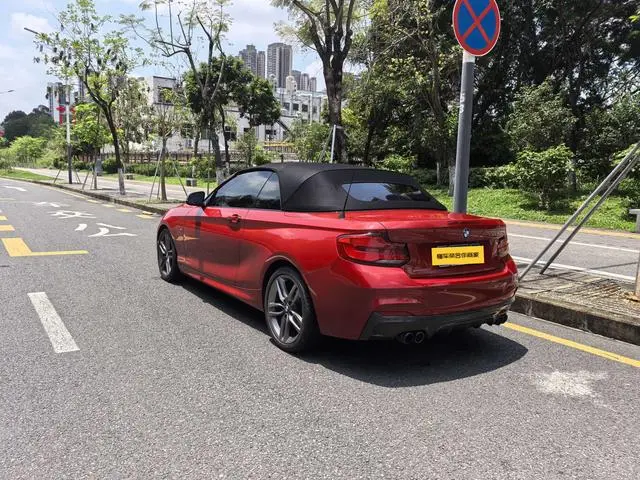 BMW BMW 2 Series (imported) 225i Convertible coupe M sports suit