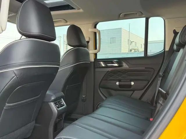 Tank Tank 300 Border Limited Edition