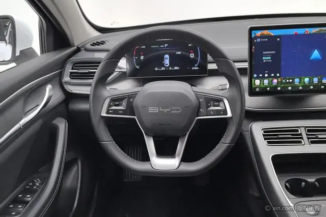 BYD Destroyer 05 DM-i Champion Edition 55KM Luxury