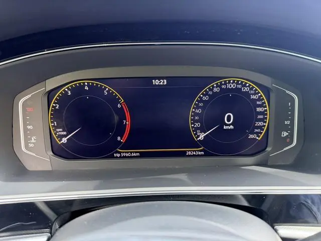Volkswagen Passat 330TSI Elite Edition