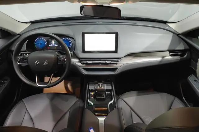 Hongqi Hongqi E-QM5 Rechargeable Qiyue Edition
