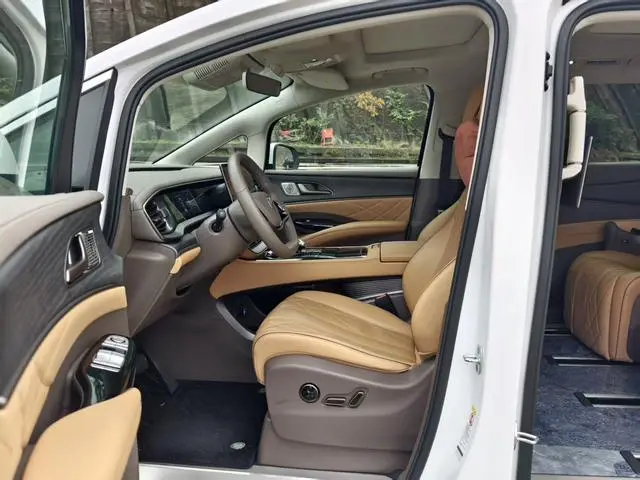 Denza Denza D9 DM 970 four-wheel drive flagship