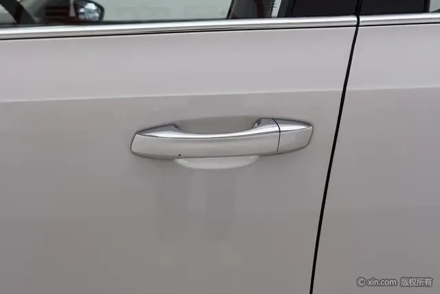 Skoda Octavia 1.5L Automatic Smart Travel Deluxe Edition Country VI