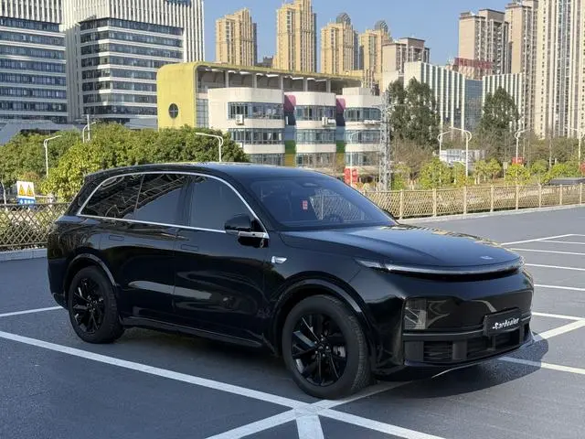 Li Auto Ideal L8 Pro version