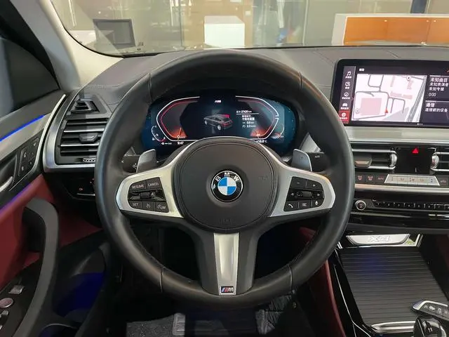 BMW BMW X4 xDrive 30i M Sports Yao Ye Set