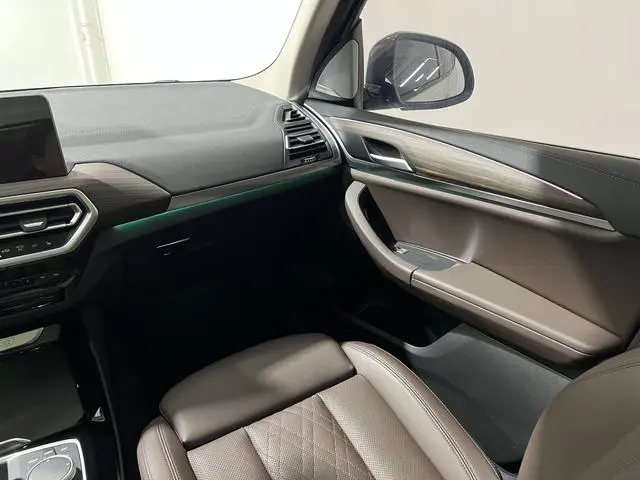 BMW BMW X3 xDrive30i Leading M Yao Ye Set
