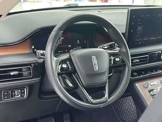 Lincoln Flying home 3.0T V6 four-wheel drive Exclusive Edition