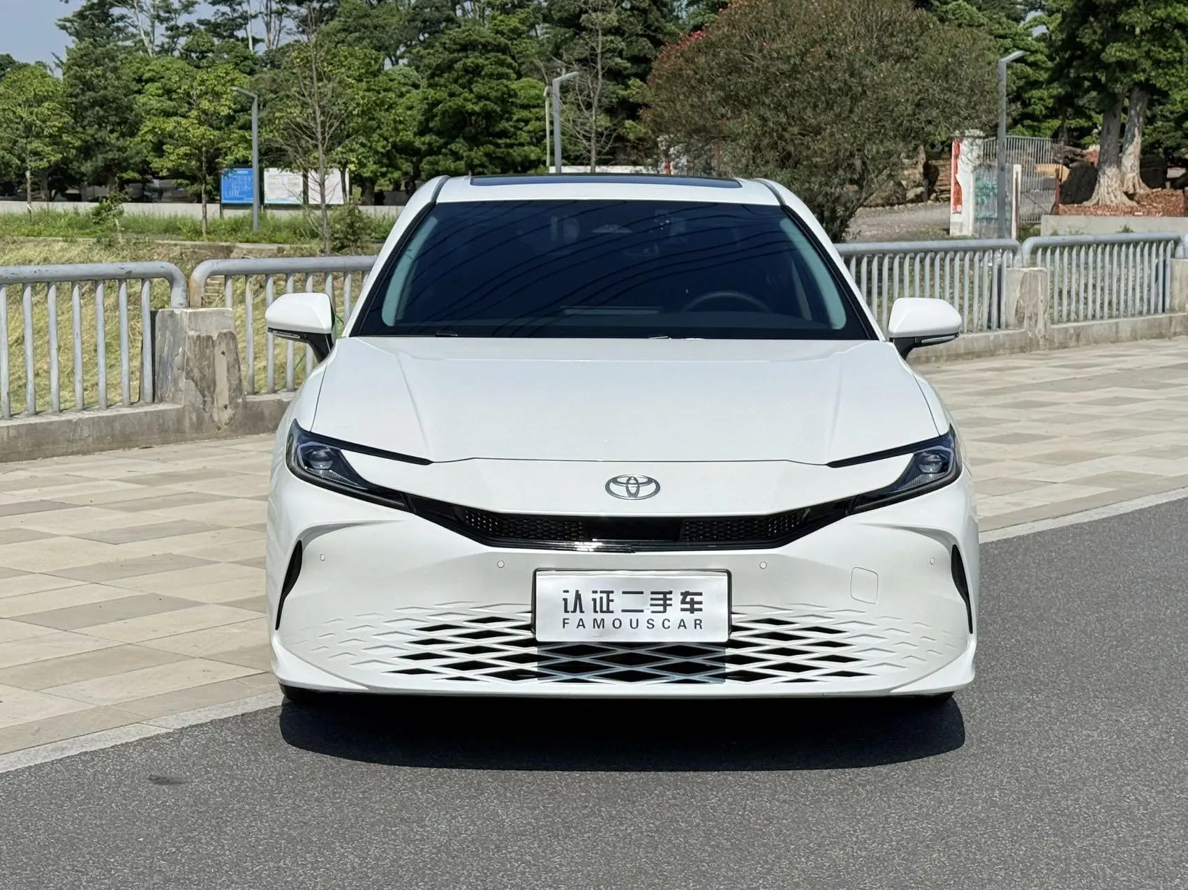 TOYOTA Camry 2.0E Elite Edition