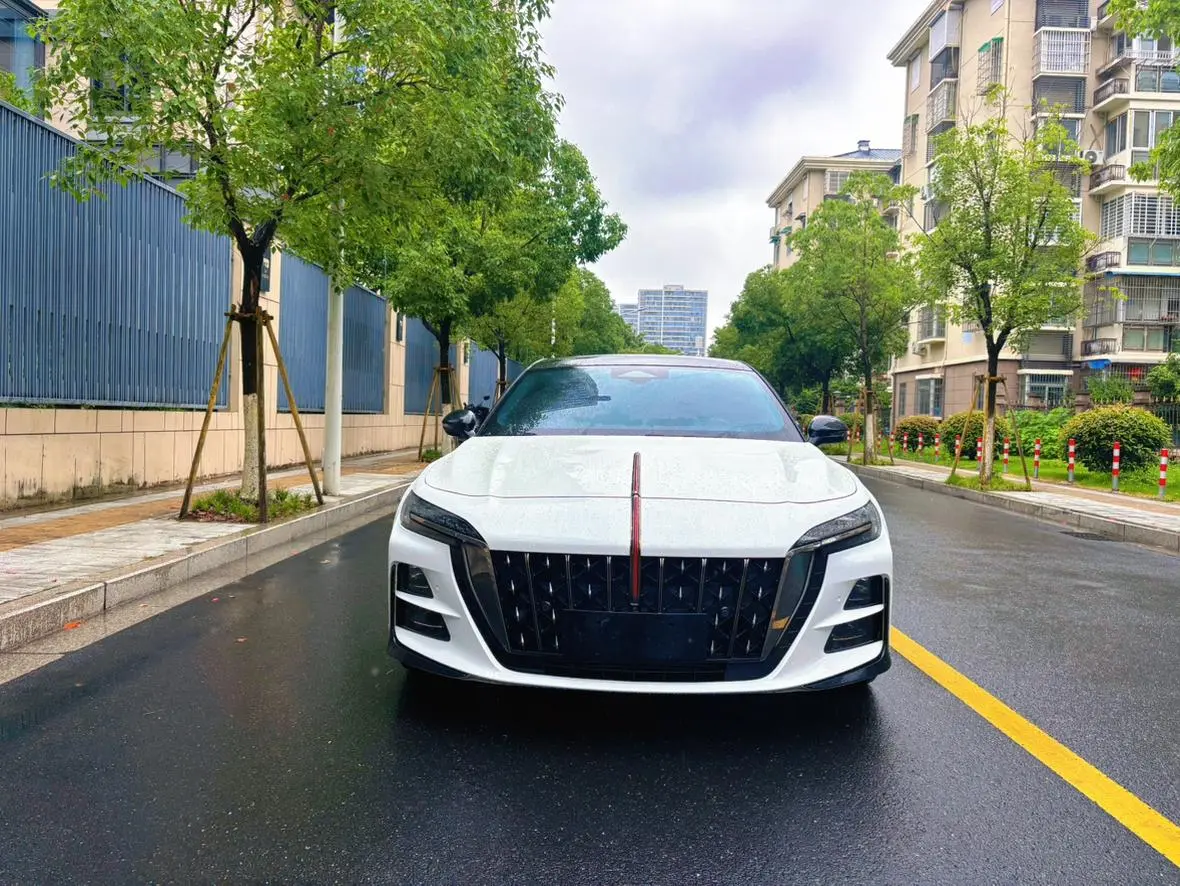 Hongqi Hongqi H6 2.0T to the United States version