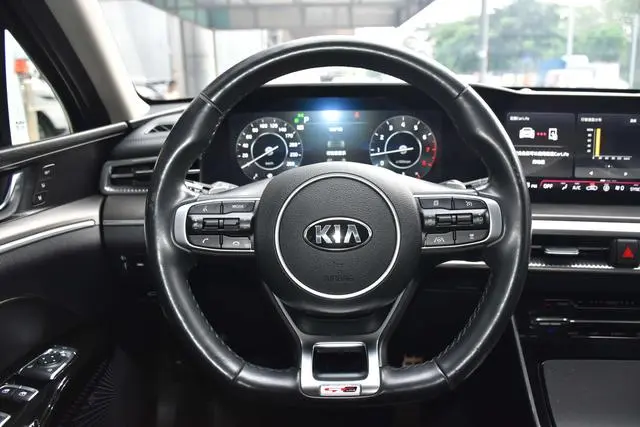 Kia Kia K5 380T GT-Line Ultimate Edition