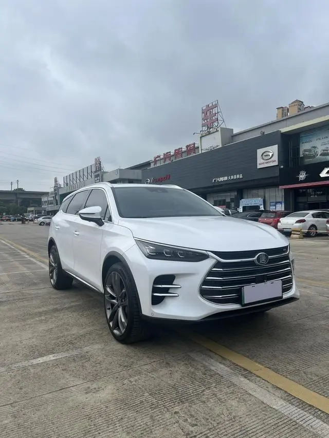 BYD Tang DM DM 2.0T full-time four-wheel drive Zhilian Chuangling 5-seater country VI