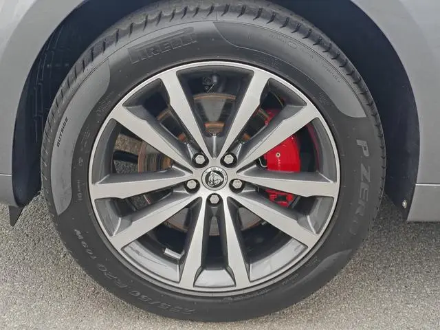 Jaguar Jaguar F-PACE P250 R-Dynamic SE