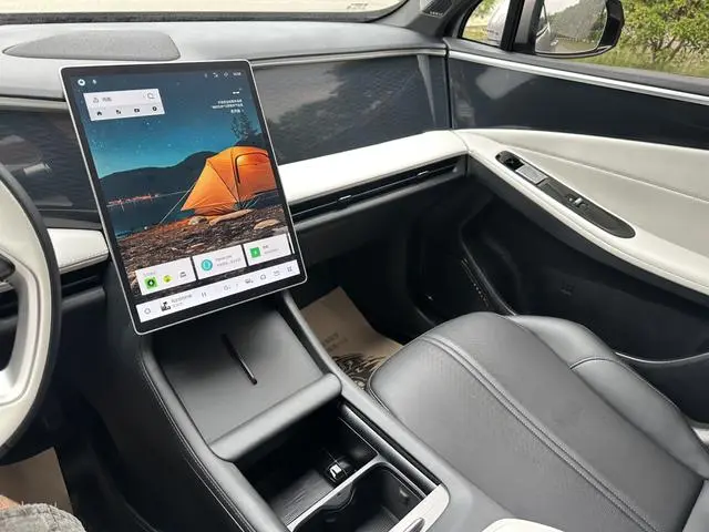 Geely Galaxy Galaxy L7 1.5T DHT 55km PRO