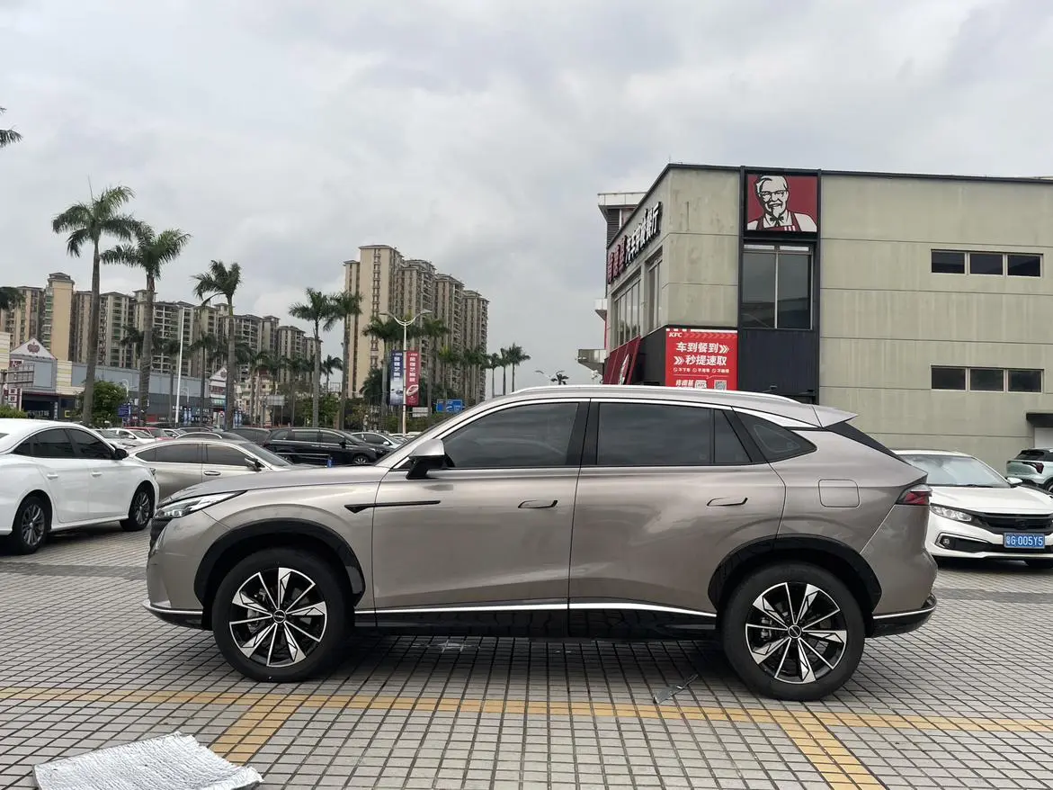 Roewe Roewe eRX5 Super Hybrid Premium Edition
