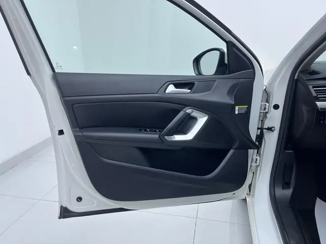 Peugeot Peugeot 408 230THP 10th Anniversary Edition