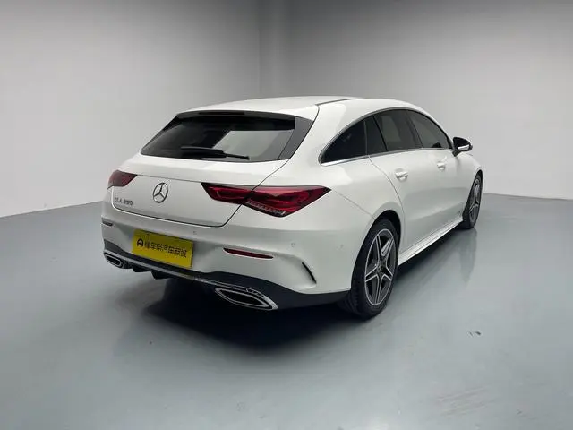 Mercedes-Benz Mercedes-Benz CLA CLA 200 five-door hunting sports car