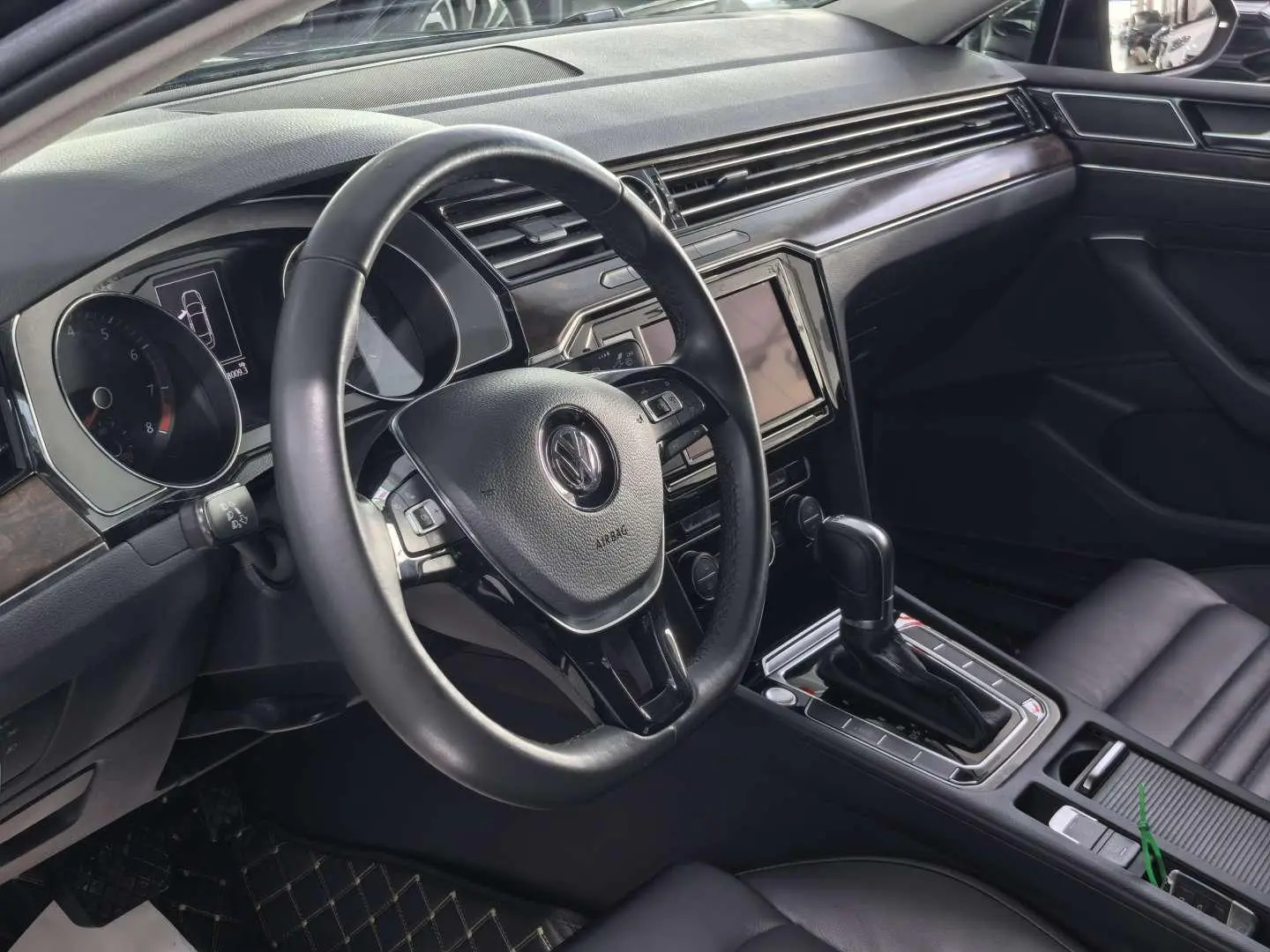 Volkswagen Magotan 330TSI DSG luxury Country V