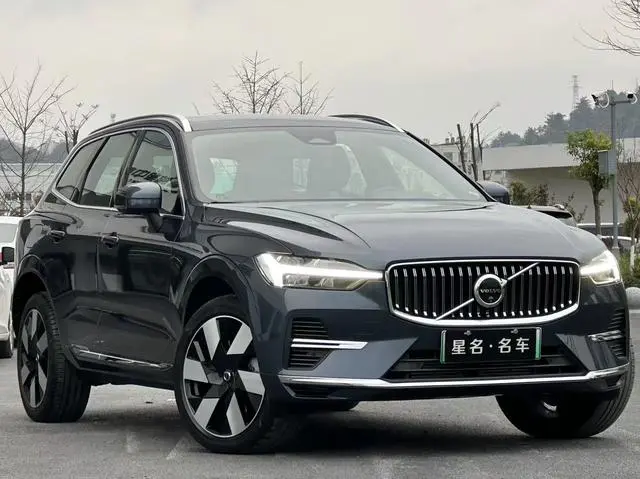 Volvo Volvo XC60 PHEV T8 four-wheel drive long battery life Zhiya Deluxe Edition